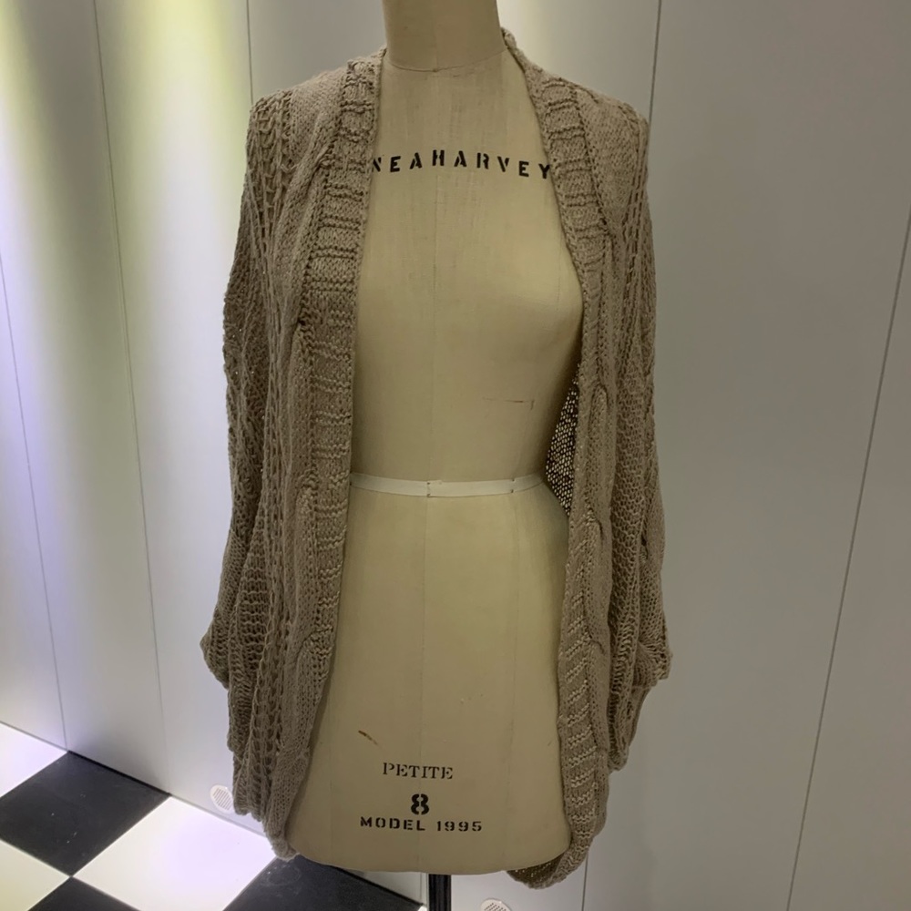 Oversized cardigan